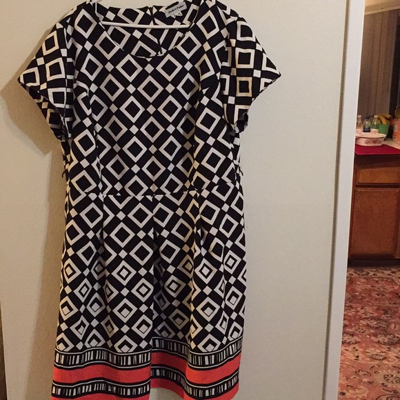 Plus size dress skirt by Shelby and Palmer. - Picture 4 of 4
